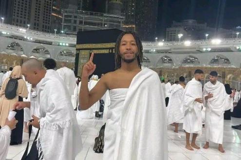 "حادث مروع وغيبوبة 3 أسابيع".. من هو أسامة فلوح فقيد الكرة المغربية؟